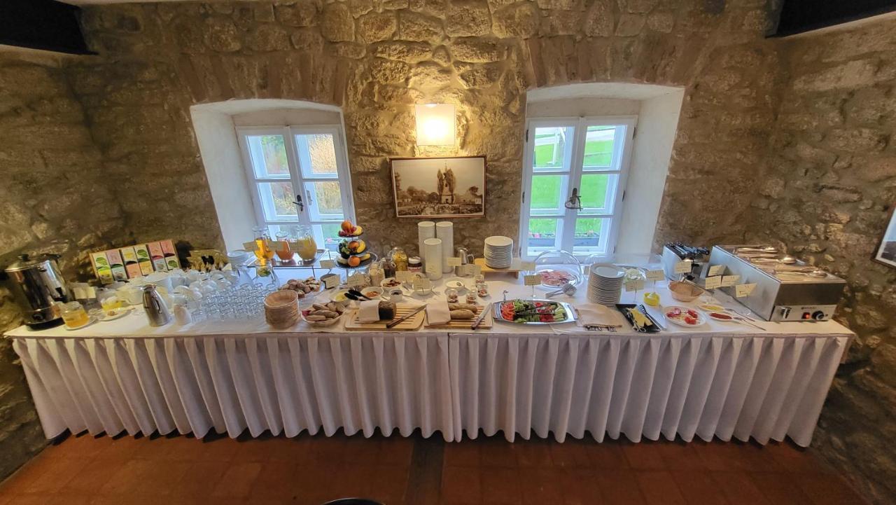 Matejovec38 Bed and Breakfast Slavonice Buitenkant foto