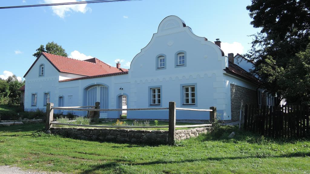 Matejovec38 Bed and Breakfast Slavonice Buitenkant foto
