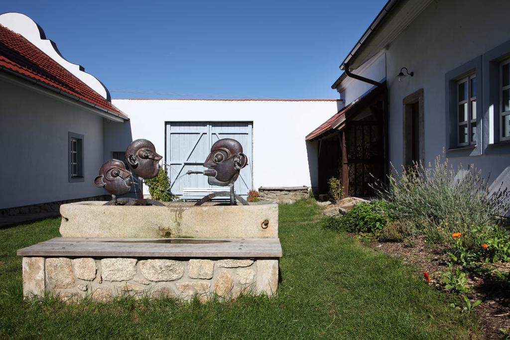 Matejovec38 Bed and Breakfast Slavonice Buitenkant foto