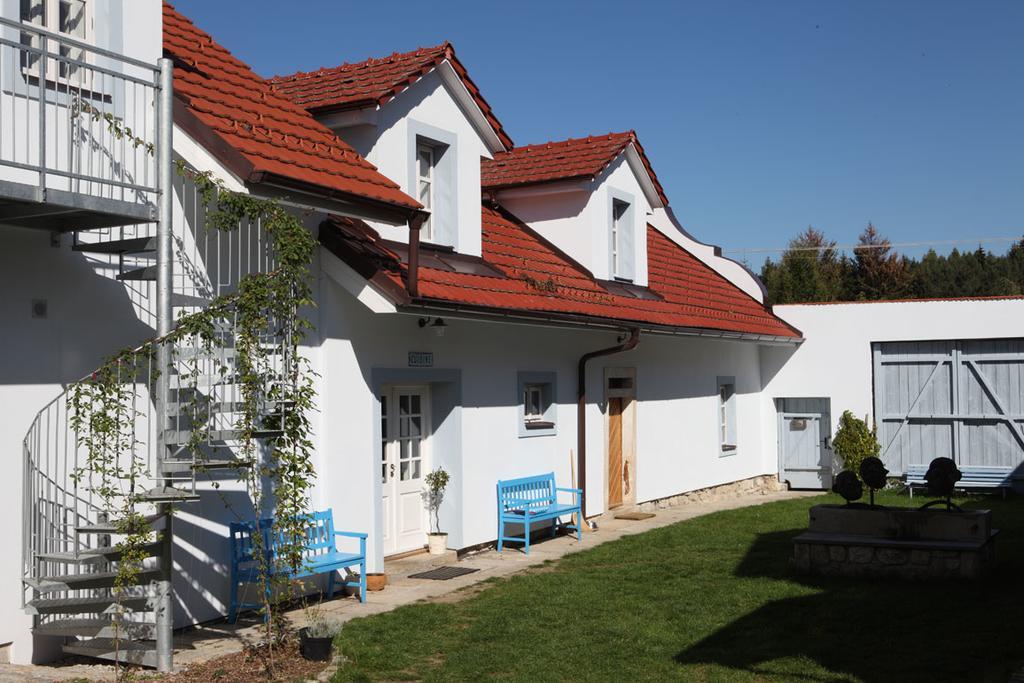 Matejovec38 Bed and Breakfast Slavonice Buitenkant foto